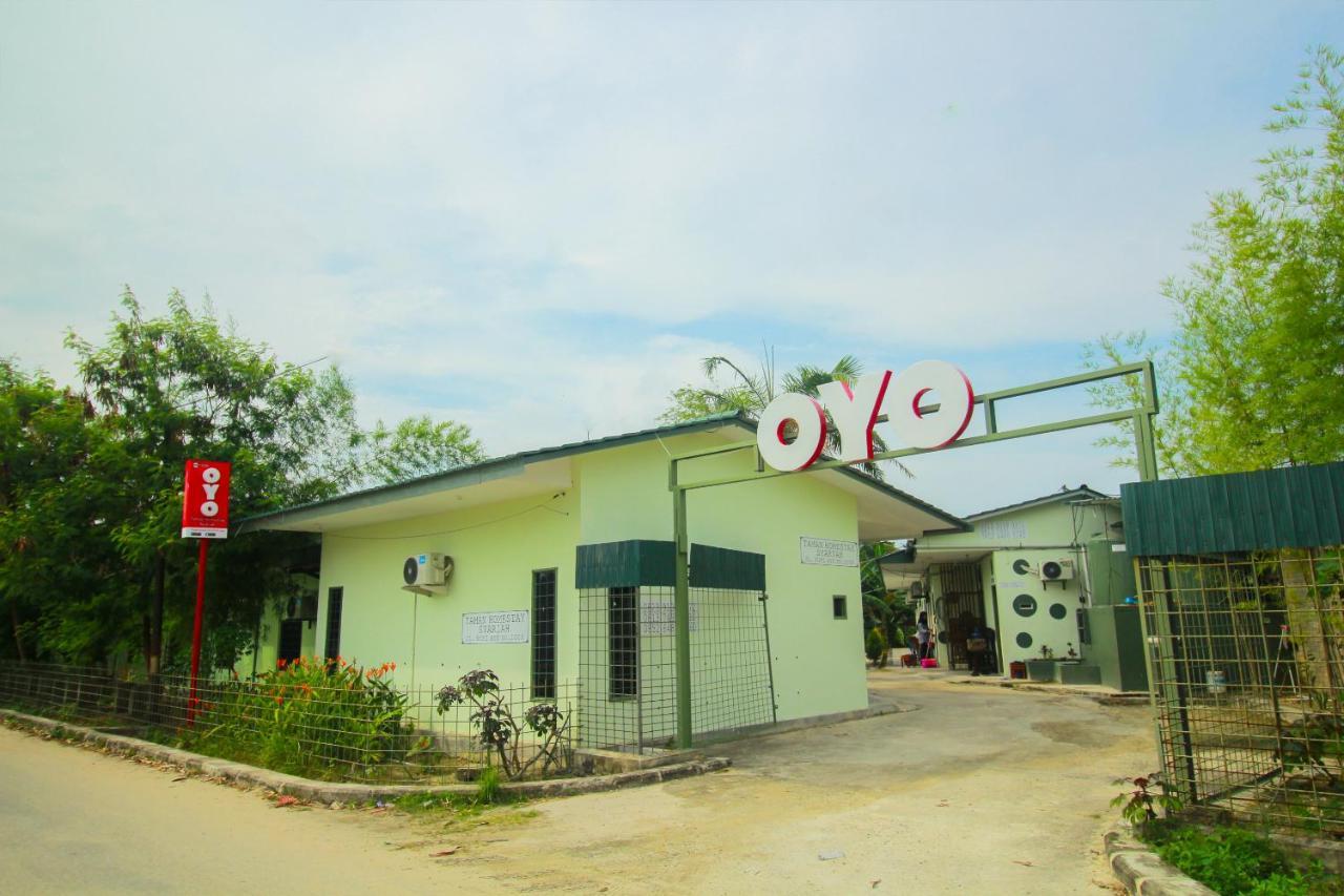 Oyo 1596 Taman Homestay Syariah Dumai Zewnętrze zdjęcie